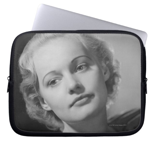 Housse Pour Ordinateur Portable Femme posant 2 (Devant)