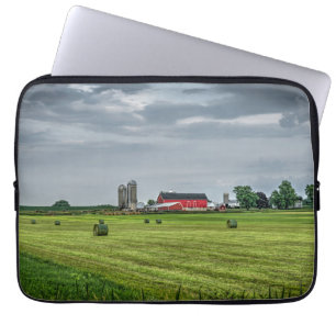 Housse Pour Ordinateur Portable Fermes Red Barn & Silo au printemps