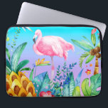 Housse Pour Ordinateur Portable Flamant rose Rose En Forêt Tropicale<br><div class="desc">Jolie aquarelle rose et blanc flamand très clair illustrée par des fleurs tropicales colorées et des arbres design. Image arrière - plan violette et turquoise.</div>