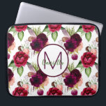 Housse Pour Ordinateur Portable Fleurs bourguignonnes Boho nom monogramme<br><div class="desc">Un arrière - plan blanc chic avec un motif fleuri burgrundy et rose. Boho romantique, style bohème avec plumes et rose. Un cadre blanc et bordeaux, modèle pour votre lettre monogramme et prénom. Lettres bourguignonnes et vertes. Le nom est écrit avec un script de style à la main moderne et...</div>