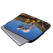 Housse Pour Ordinateur Portable Fubby qui est amoureux. (Devant bas)