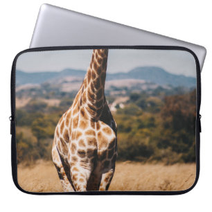 HOUSSE POUR ORDINATEUR PORTABLE GIRAFFE ENTOURÉ DE GRASS BROWN