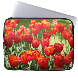 Housse Pour Ordinateur Portable Grand champ de tulipes rouges