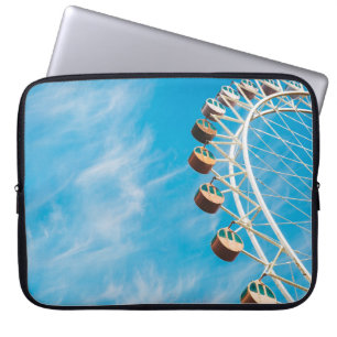 Housse Pour Ordinateur Portable Grande roue blanche sous ciel clair le matin