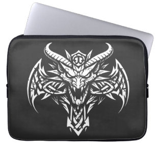 Housse Pour Ordinateur Portable Graphisme de tête de démon tribal par BurnsInHe