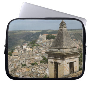 Housse Pour Ordinateur Portable ITALIE, Sicile, RAGUSA IBLA : vue de la ville et S