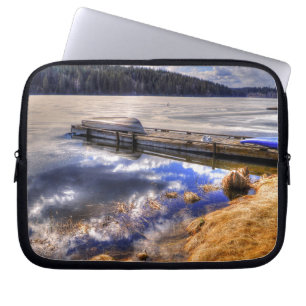 Housse Pour Ordinateur Portable Lac d'hiver et paysage sauvage de Kayak