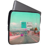 Housse Pour Ordinateur Portable Modern Retro Highway Laptop Cover (Devant droit)