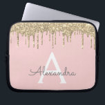 Housse Pour Ordinateur Portable Monogramme à Parties scintillant d'or rose pâle<br><div class="desc">Blush rose et or Faux Dripping moderne et élégante Parties scintillant fille et Coque de Monogramme élégant étincelant. Ce coque peut être customisé pour inclure votre nom initial et prénom.</div>