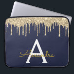 Housse Pour Ordinateur Portable Monogramme d'étincelle de Parties scintillant d'or<br><div class="desc">Navy Blue et Gold Faux Dripping Parties scintillant de fille moderne et élégante et Coque de monogramme élégant étincelant. Ce coque peut être customisé pour inclure votre nom initial et prénom.</div>