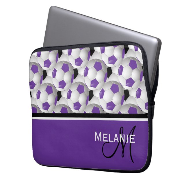 Housse Pour Ordinateur Portable Monogramme violet noir Motif de balle de soccer (devant gauche)