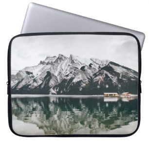 HOUSSE POUR ORDINATEUR PORTABLE MONTAGNE COUVERTE DE NEIGE