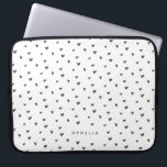 Housse Pour Ordinateur Portable Motif du coeur du Doodle mignon<br><div class="desc">Motif de coeur doodle mignon,  manche d'ordinateur portable personnalisée. Caractéristiques de conception,  ardoise de coeur dessiné gris et ligne de texte modèle unique pour votre nom en couleur gris correspondant.</div>