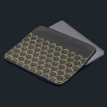 Housse Pour Ordinateur Portable Motif géométrique Art déco or et gris foncé<br><div class="desc">Elégant faux or et motif géométrique art-déco gris foncé.</div>