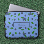 Housse pour Ordinateur Portable motif Myrtilles<br><div class="desc">Motif coloré avec bleu violet sauvage imprimé sur la manche de votre ordinateur portable pour protéger votre ordinateur portable. Le texte est personnalisable !

Une housse de protection pour Ordinateur Portable avec un motif de myrtilles sauvages ou brimbelles. Le texte est personnalisable !</div>