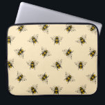 Housse Pour Ordinateur Portable Motif Queen Bee<br><div class="desc">Les motifs vintages d'abeilles au miel sont un moyen amusant et élégant d'ajouter une touche de charme rétro à votre décor maison. Découvrez ce design de style vantage avec un groupe d'abeilles.</div>