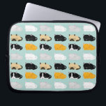 Housse Pour Ordinateur Portable Motif Whimsical Cats<br><div class="desc">Un motif de chats en sommeil adorable est équipé d'un tuxedo ou d'un chat bicolor,  d'un tabby gris,  d'un tabby orange,  d'un chat blanc,  d'un chat noir et d'un chat poupée en chiffon sur un arrière - plan vert menthe. Parfait pour les (fous) cats de votre vie.</div>