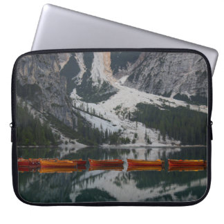 HOUSSE POUR ORDINATEUR PORTABLE ORANGE CANOÉ SUR LE CORPS D'EAU