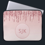 Housse Pour Ordinateur Portable Parties scintillant de séchage Rose Rose or Monogr<br><div class="desc">Blush Pink - Rose Gold Faux Parties scintillant à goutte et Élégant Coque d'ordinateur portable Monogram. Ce coque monogrammé peut être customisé pour inclure votre nom initial et prénom.</div>