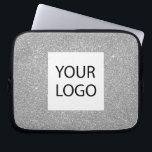 Housse Pour Ordinateur Portable Parties scintillant moderne Argent - Logo sur mesu<br><div class="desc">Silver Moderne et professionnel Faux Parties scintillant et étincelante logo personnalisé promotionnel Portable d'entreprise ou Coque promotionnel pour un cadeau de l'industrie de la beauté. Ce coque peut être customisé pour inclure le logo de votre entreprise ou de votre entreprise.</div>