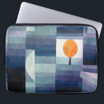 Housse Pour Ordinateur Portable Paul Klee Harbinger d'automne. Art géométrique ble<br><div class="desc">Housse portable Paul Klee "The Harbinger of Autumn". Aquarelle bleu nature géométrique art vintage.</div>