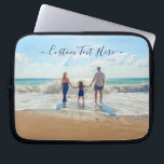 Housse Pour Ordinateur Portable Personnalisé Votre Photo Portable Sleeve Texte Per<br><div class="desc">Manches personnalisées pour ordinateur portable photo et texte - Unique votre propre design - Cadeau personnalisé famille / amis ou manches personnelles pour ordinateur portable - Ajouter votre texte et photo - Redimensionner et déplacer des éléments avec l'outil de personnalisation ! Choisissez la police / taille / couleur ! Bonne...</div>