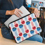 Housse Pour Ordinateur Portable Pirate Jellyfish, Motif de méduses, Sea Animaux<br><div class="desc">Joli,  amusant et adorable motif avec des méduses de pirates. Un cadeau moderne et tendance,  parfait pour les amoureux des pirates dans votre vie.</div>