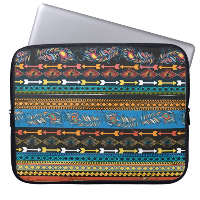 Housse Pour Ordinateur Portable Plumes ethniques : Broderie Boho Chic (Devant)