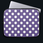 Housse Pour Ordinateur Portable Pois blancs sur ultra violet<br><div class="desc">La couleur de l'année de Pantone pour 2018 est ultra violet.</div>