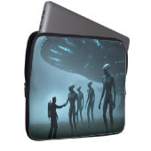 Housse Pour Ordinateur Portable Rencontre avec des aliens. (Devant droit)