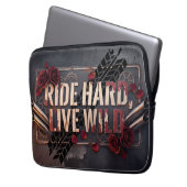 Housse Pour Ordinateur Portable ride hard live wild (devant gauche)