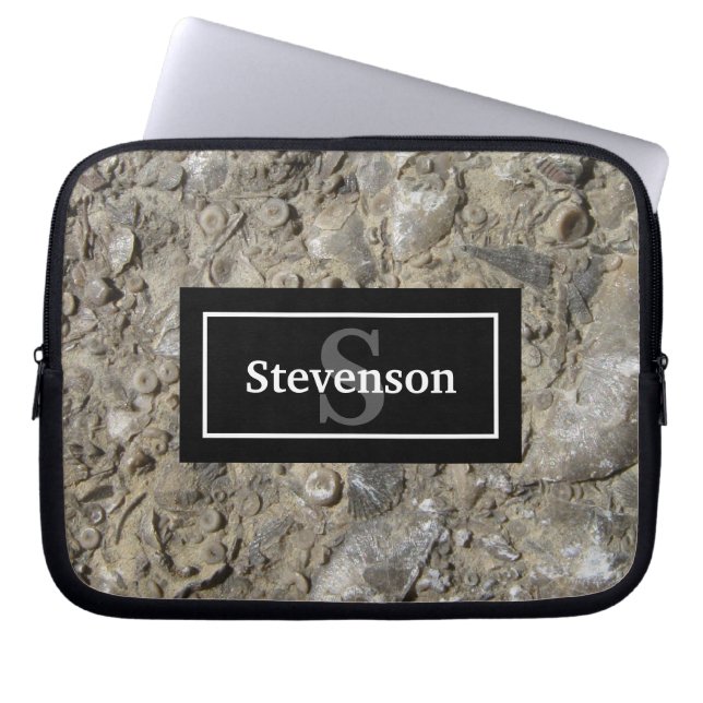 Housse Pour Ordinateur Portable Roche de calcaire fossile avec nom et monogramme (Devant)