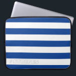Housse Pour Ordinateur Portable STRIPES Bleu sur n'importe quelle couleur<br><div class="desc">Bandes horizontales contre blanc,  qui peuvent être recolorées. Jouez avec des couleurs arrière - plans pour créer de nouveaux effets !</div>