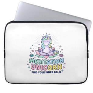 Housse Pour Ordinateur Portable T-Shirt à typographie audacieuse Licorne Méditatio