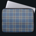 Housse Pour Ordinateur Portable Tartan Clan Thompson Plaid Grey Blue À damiers<br><div class="desc">Clan Thompson tartan gris, bleu à damiers pochette d'ordinateur portable design pour quiconque aime les couvertures classiques et élégantes pour leurs accessoires. Offrez à votre ordinateur portable un endroit confortable pour s'allonger et aider à réduire les rayures. Disponible en tailles 10, 13 et 15 pouces, il est un cadeau parfait...</div>