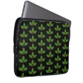 Housse Pour Ordinateur Portable Trois feuilles vertes modernes (Devant droit)