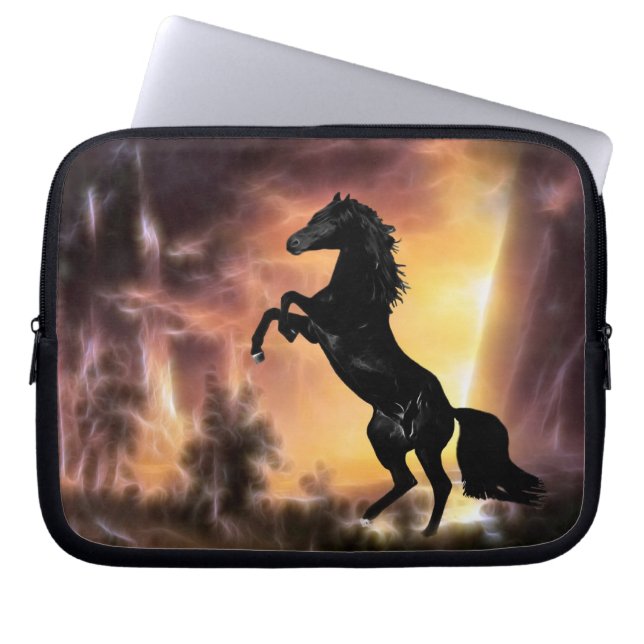 Housse Pour Ordinateur Portable Un cheval de Stallion friésien (Devant)