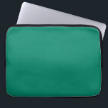 Housse Pour Ordinateur Portable Vert émeraude foncé Bleu couleur solide Design<br><div class="desc">Classic vintage rétro Classic Dark Emerald Green Décor couleur solide pour la maison et les cadeaux. Classic Dark Emerald Décor et accessoires de maison couleur vert. Mode couleur vert émeraude foncé tendance,  design couleur vert émeraude.</div>