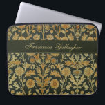 Housse Pour Ordinateur Portable Vintage William Morris Gold Floral<br><div class="desc">Ce design sobre et élégant présente un motif fleuri d'inspiration William Morris tan,  or et noir. Protégez votre ordinateur portable ou votre tablette avec style ! Ajoutez un nom pour le personnaliser. Fait un grand cadeau de Noël ou de fête des mères. Créé par Simply Farmhouse Press.</div>