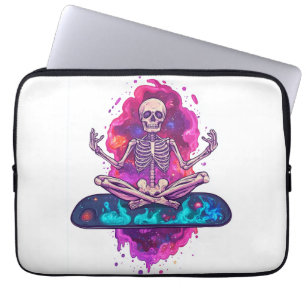 Housse Pour Ordinateur Portable Zen jusqu'à l'os � Squelette de yoga spatial drôle