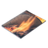 Hout in brand notitieboek (Linkerzijde)