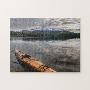 Houten kajak op de oever van Beaver Lake Legpuzzel