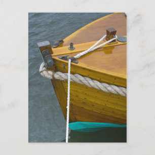 Houten Zeilboot in Water Briefkaart