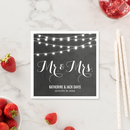 Houtskool String Lights Bruiloft Monogram Servetten (Insitu)