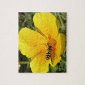Hoverfly en Bloem — Puzzle Legpuzzel (Verticaal)