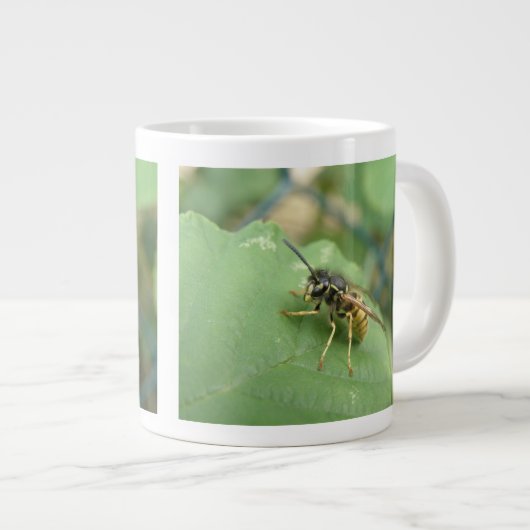 Hoverfly Macro-Mok Extra Grote Beker (Voorkant rechts)