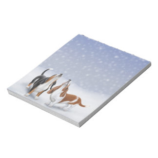 Howling Basset Hounds Winter Snow Notitieblok