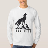 Howling Wolf Mountain Silhouette T-shirt (Voorkant)
