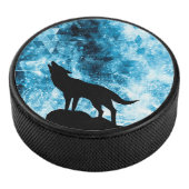 Howling Wolf Winter sneeuwblauwe rook Abstract Hockey Puck (3/4)