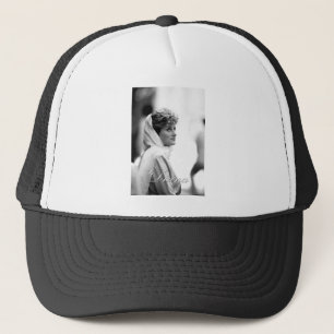 HRH Princess Diana Egypt - Pro - Foto Trucker Pet